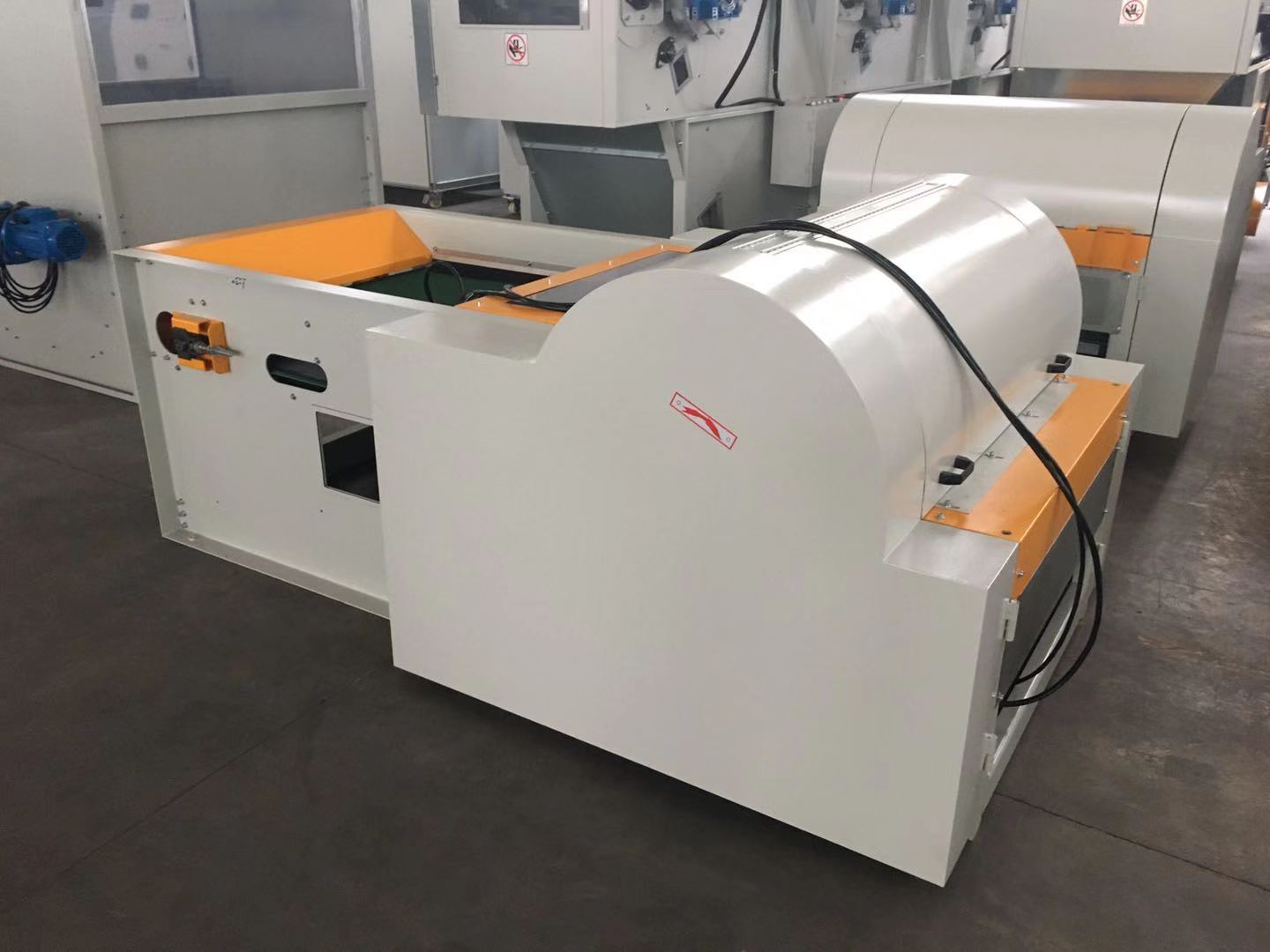 HJKM-900開(kāi)棉機(jī)